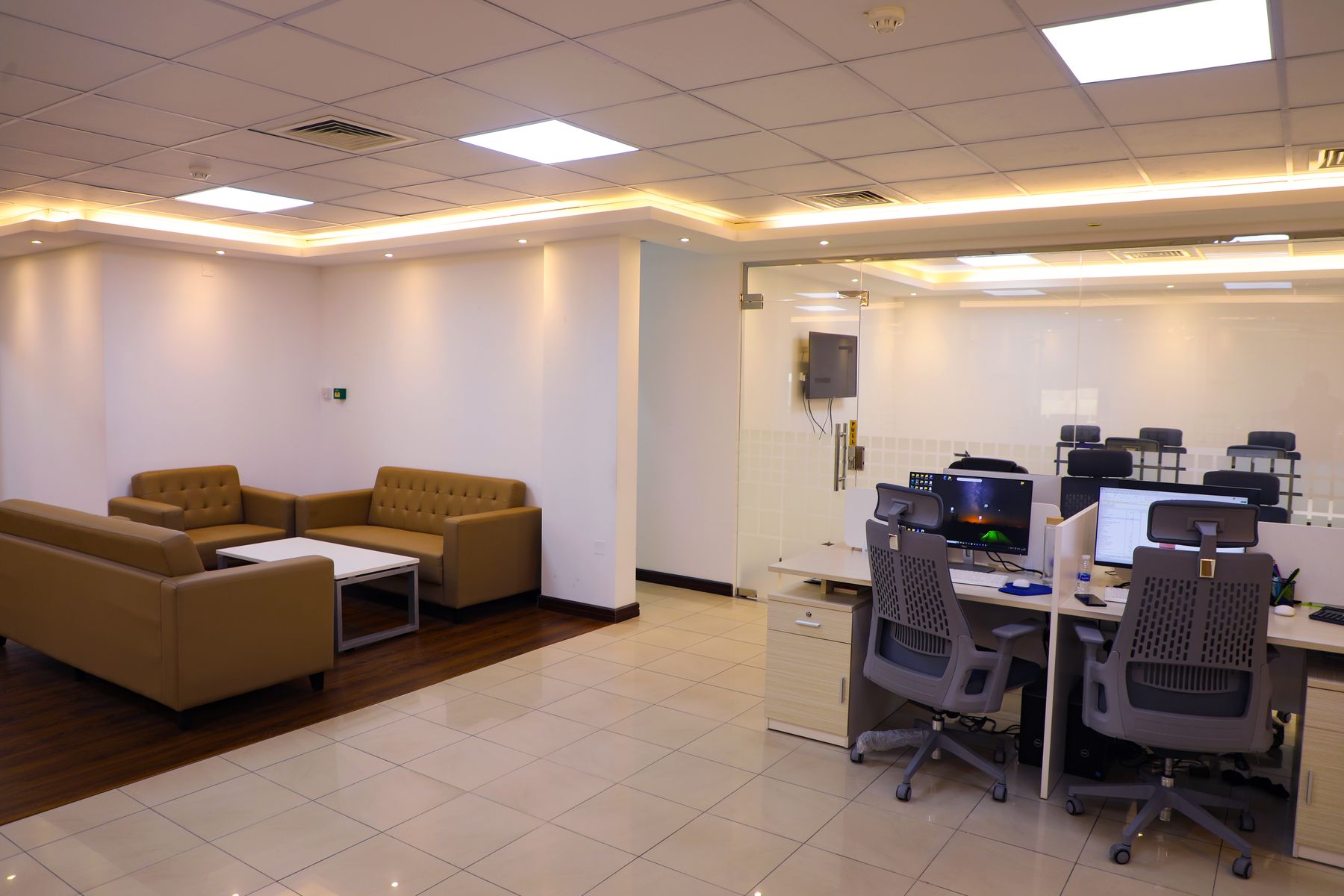 Collaborative workspace and lounge